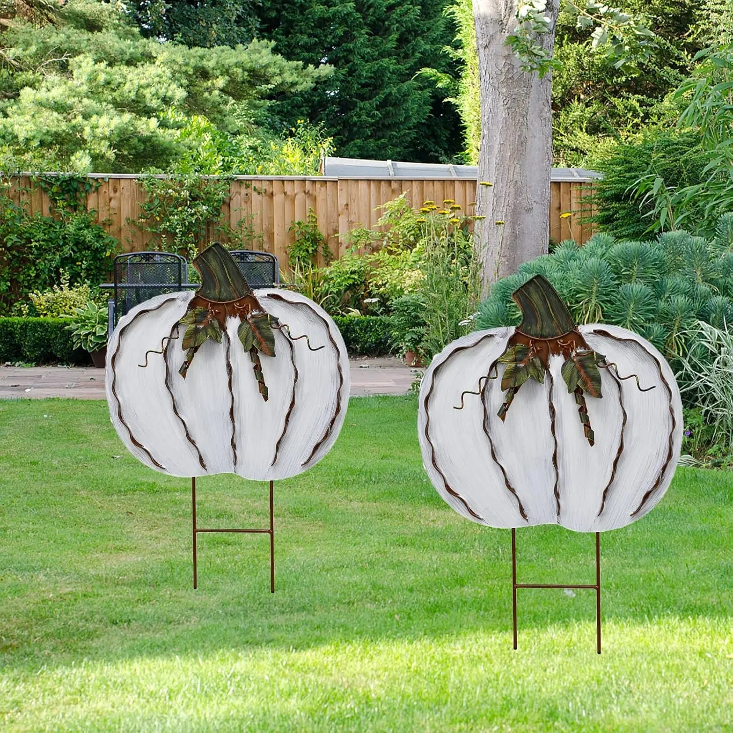 2PCS 17.5" Metal Pumpkin Garden Stakes