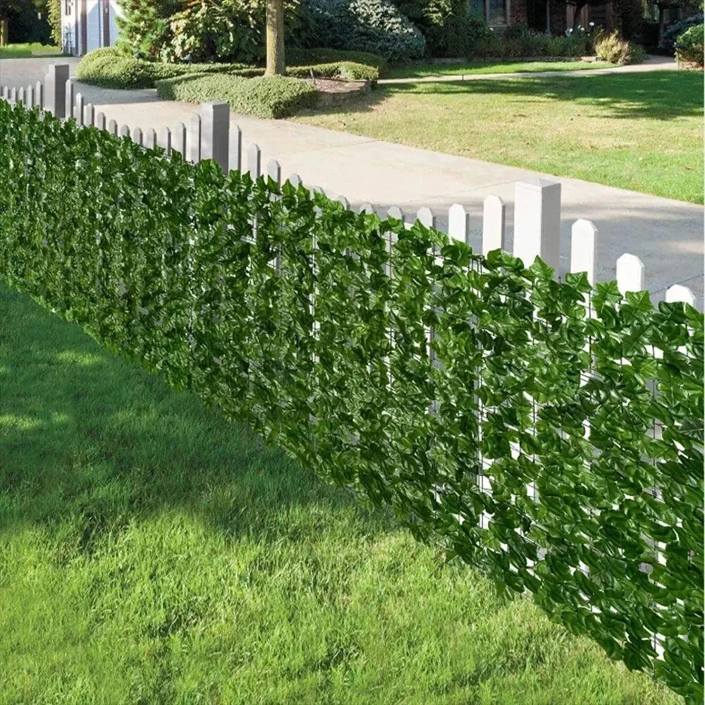 Artificial Leaf Privacy Fence – 1M/3M Green Faux Screen for Outdoor Decor